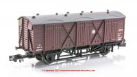 2F-014-009 Dapol Fruit D Wagon number 2913 in GWR Brown livery with shirtbutton emblem